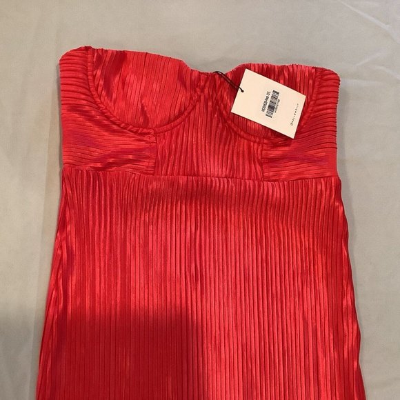 NEW Hello Molly Dress Size Large Red Strapless Long Chase The Blues Wedding - Picture 15 of 16